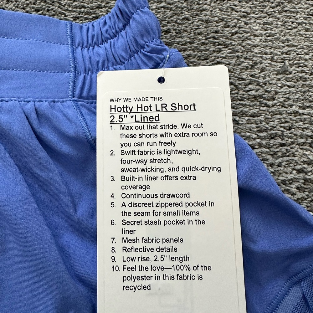 Lululemon Hotty Hot Low-Rise Lined Short 2.5” - Picture 2 of 2